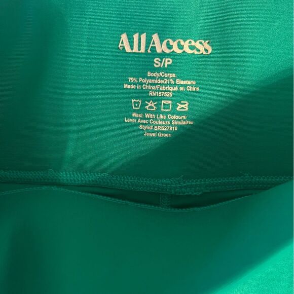 ALL ACCESS Vibrant Green Leggings - Picture 5 of 6